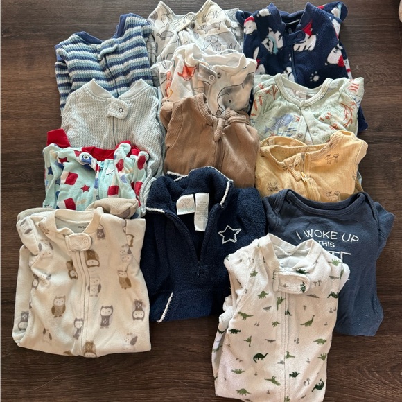 0-3mo boy sleepers - Picture 1 of 1